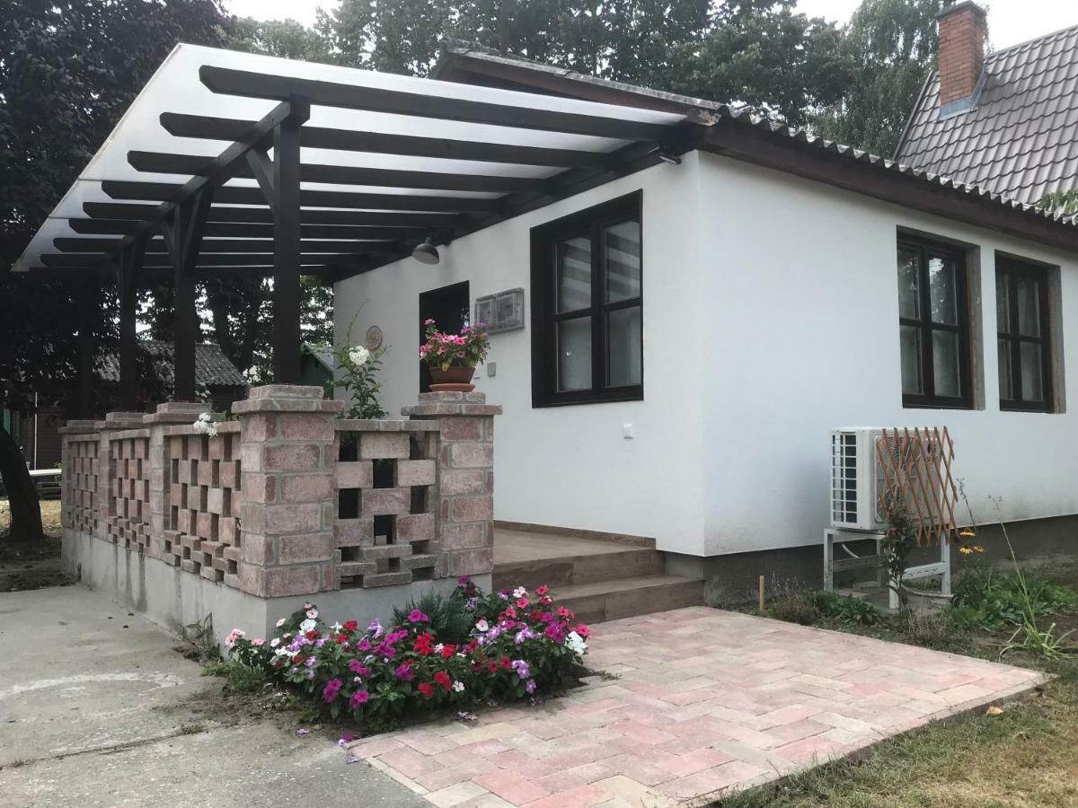 Aranypart Apartmanhazak Tiszakécske Zewnętrze zdjęcie